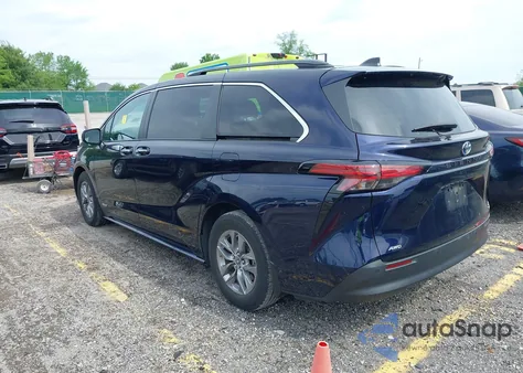 2021 Toyota Sienna Xle из США, поврежденный, VIN 5TDJSKFCXMS024627